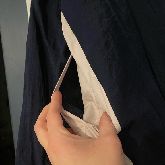 EUC Nike Windbreaker - S - Picture 4 of 5